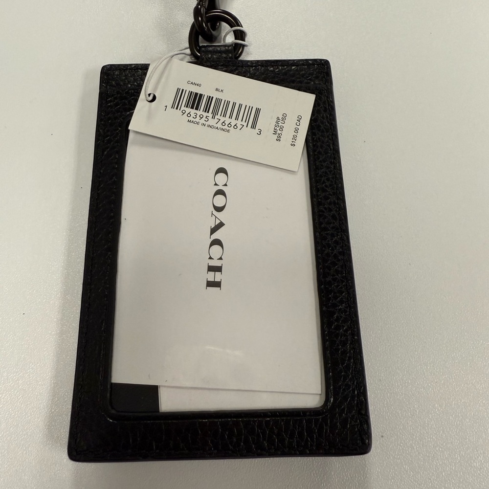 Coach Black Pebbled Leather Card Holder with Signature 'C' - Picture 2 of 3